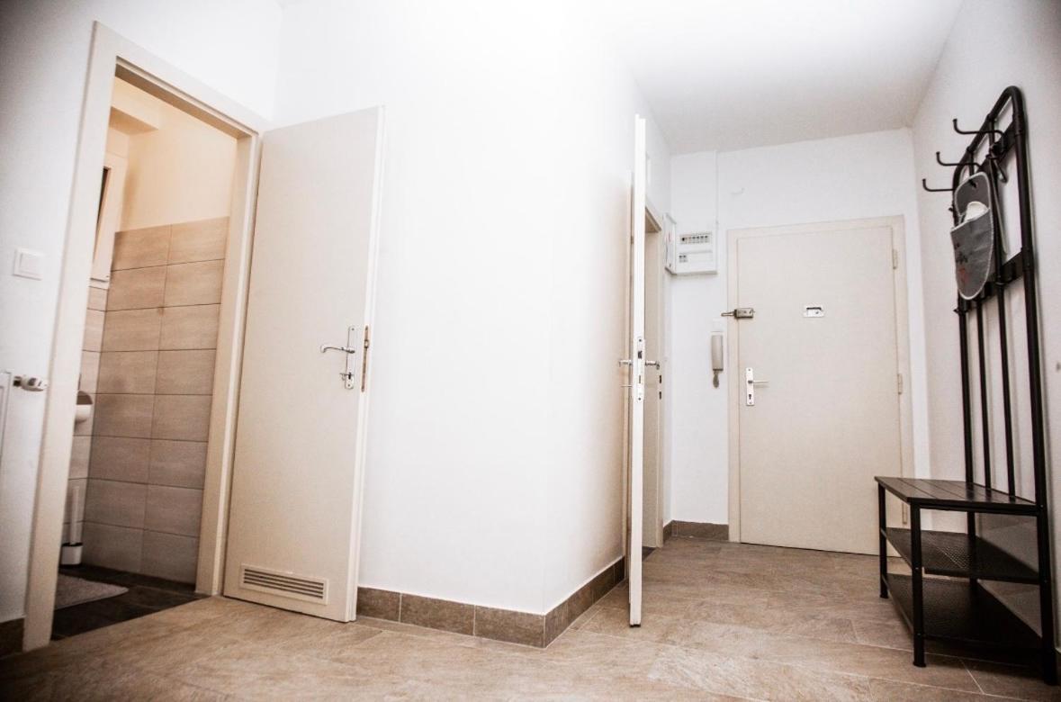 Appartment Nahe Belvedere Garden เวียนนา ภายนอก รูปภาพ